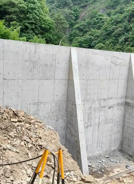 滨州惠民县重力式挡土墙